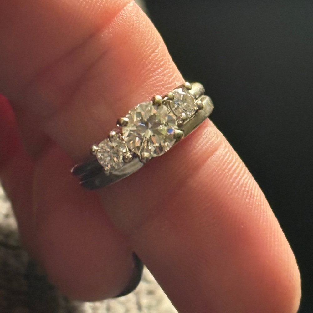 Diamond Wedding Set
14k White Gold• Princess Cut• 3 stone - Picture 7 of 15